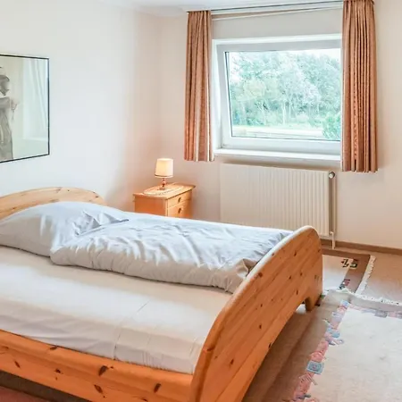 2 Bedroom Lovely In